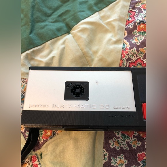 Vintage Kodak Pocket Instamatic 20 Camera - Picture 12 of 12